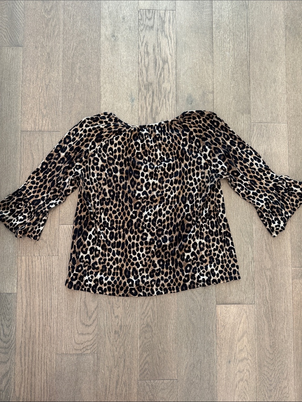 Michael Kors Leopard 3/4 Bell Sleeve Shirt Women’s Large Animal Print Blouse - Picture 7 of 13